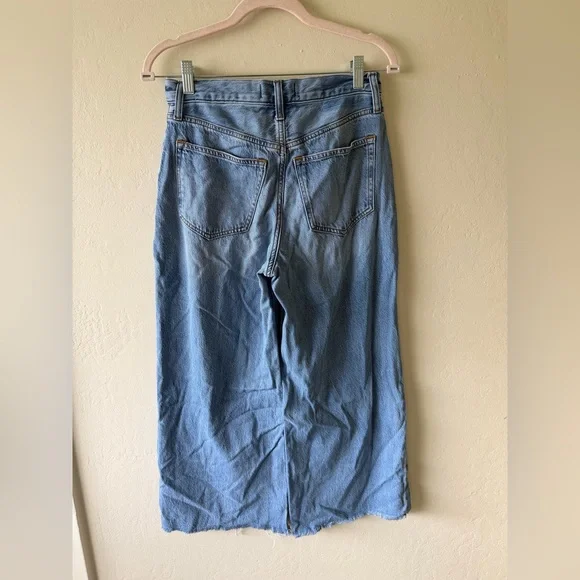 Abercrombie & Fitch Light Blue crop wide leg Jeans - Picture 5 of 6